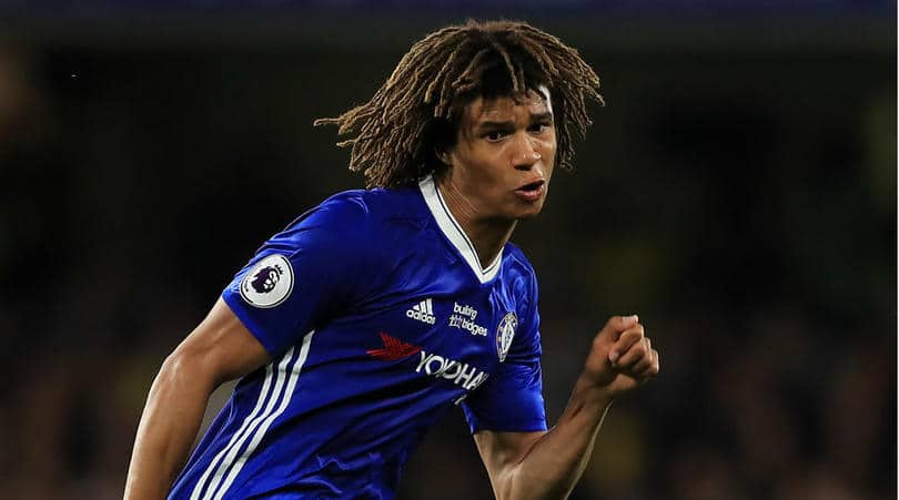 You are currently viewing Ake hits back at Conte over Chelsea exit