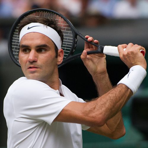 Federer, Djokovic cruise through
