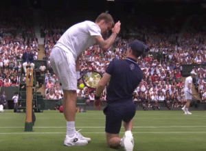 Read more about the article Watch: Wimbledon moments (Day 1)