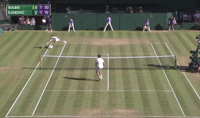 You are currently viewing Watch: Best shots of Wimbledon (Day 6)
