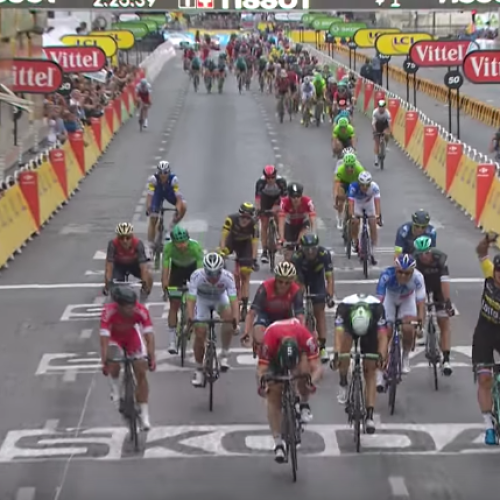 Watch: Tour de France summary (Stage 21)