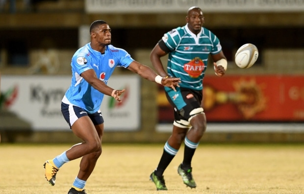You are currently viewing Blue Bulls hold off Griquas in try-fest