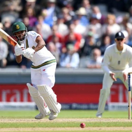 SA lose Kuhn, Bavuma knuckles down