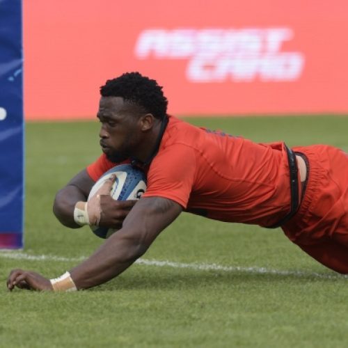 Kolisi double sinks Pumas