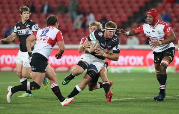 You are currently viewing Sharks fightback stuns 14-man Lions
