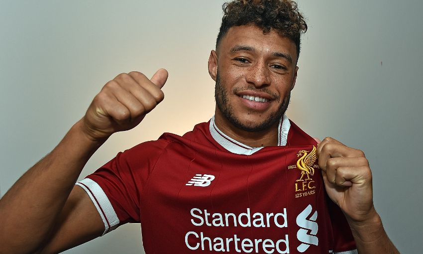 You are currently viewing Liverpool sign Oxlade-Chamberlain from Arsenal