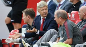 Read more about the article Wenger: Arsenal fans cannot be negative