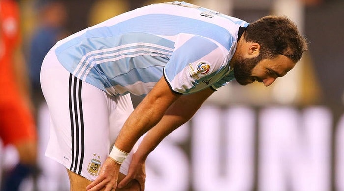 You are currently viewing Higuain axed from Argentina squad