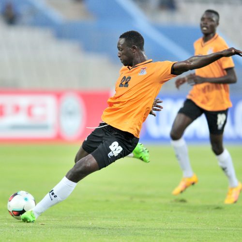 Shonga begins training at Pirates