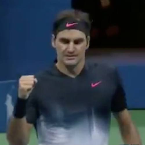 Watch: Federer eases into quarter final