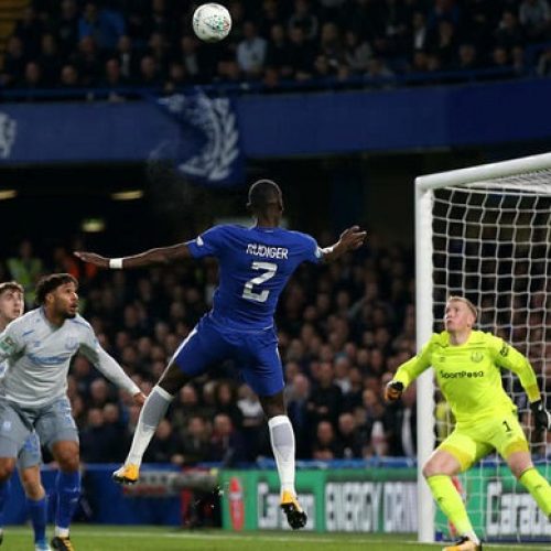 Chelsea edge Everton