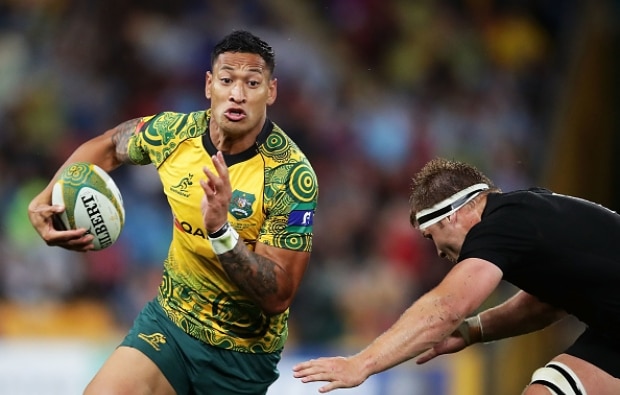 You are currently viewing Folau at wing for Wallabies