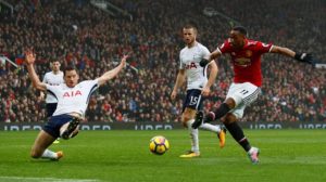 Read more about the article Man Utd edge Spurs