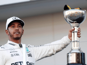 Read more about the article Hamilton wins Japanese GP, Vettel retires