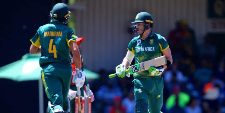 You are currently viewing Du Plessis, Markram guide Proteas to 369-6