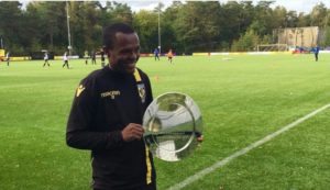 Read more about the article Serero named Vitesse Player of the Month