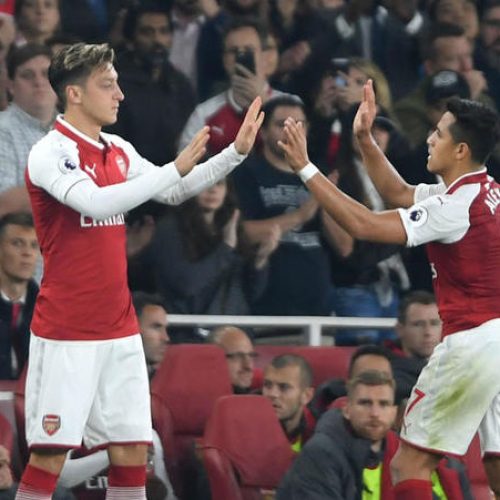 Wenger: Arsenal could lose Sanchez, Ozil in January