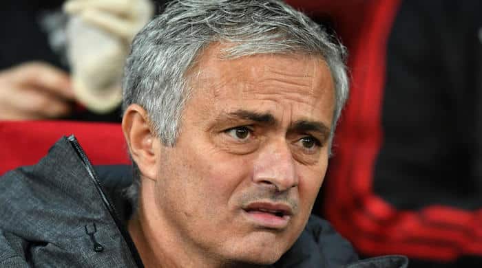 You are currently viewing Twitter reacts to Jose Mourinho’s departure from Man Utd