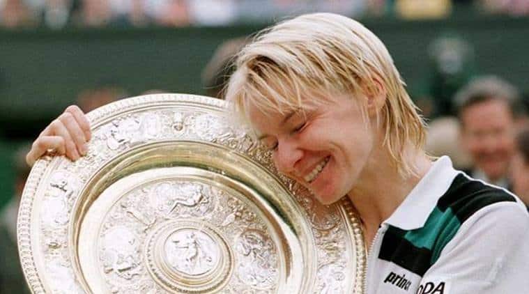 You are currently viewing Former Wimbledon champion passes away