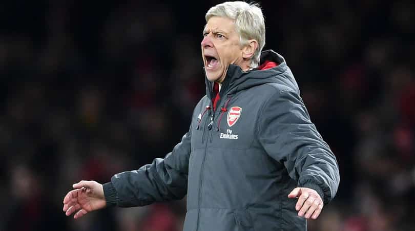 You are currently viewing Wenger refuses to give up on title