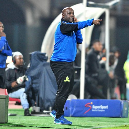 Mosimane heaps praise on Chiefs trio