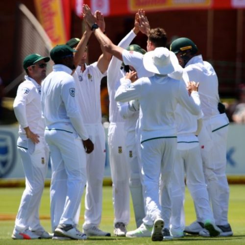 Brilliant Morkel mauls Zimbabwe