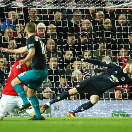 United play out third straight draw