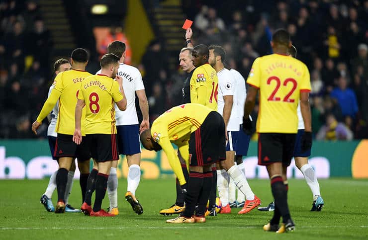 You are currently viewing Sanchez sees red as Spurs draw at Watford