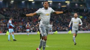 Read more about the article Man Utd edge Burnley
