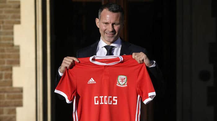 You are currently viewing Giggs had counselling after Old Trafford exit