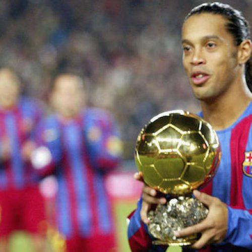 Ronaldinho retires with an impressive list of honours