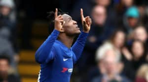 Read more about the article Chelsea striker Batshuayi joins Valencia on loan