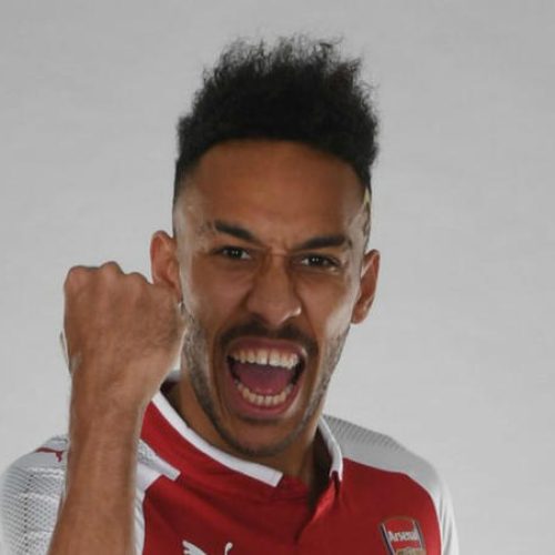 Arsenal complete Aubameyang signing