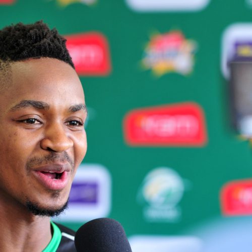 Zondo debuts as Proteas bat