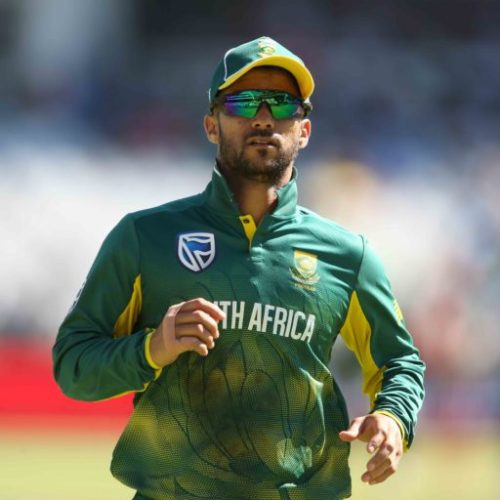 Proteas win toss, field first