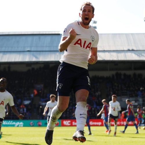 Kane heads late Spurs winner