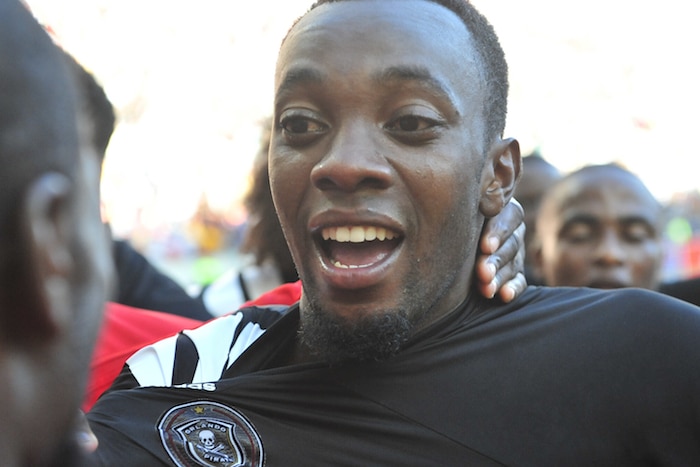 You are currently viewing Watch: Shonga brace inspire Pirates victory