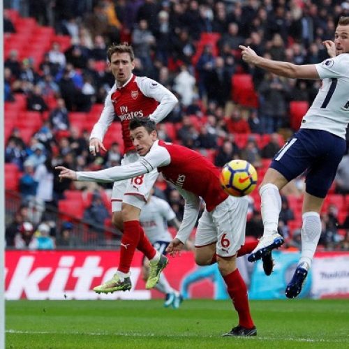 Tottenham edge Arsenal in North London derby