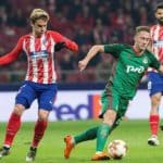 Antoine Griezmann in action against Anton Miranchuk