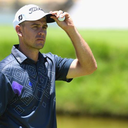 De Jager sets the pace in PTA