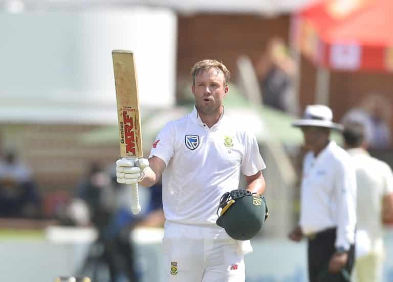 You are currently viewing De Villiers gives Proteas solid lead