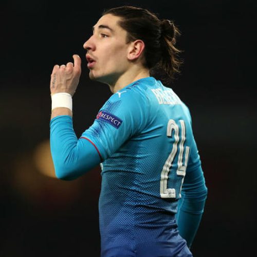 Wenger confirms knee ligament damage for Bellerin