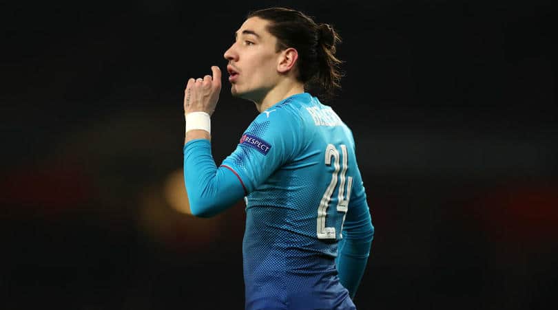 You are currently viewing Wenger confirms knee ligament damage for Bellerin