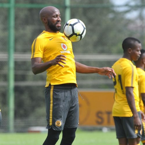 Mphahlele: Sundowns will feel the pressure