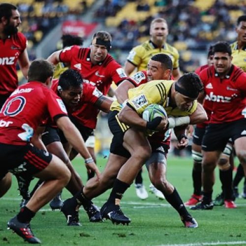 Hurricanes sink Crusaders after early blitz