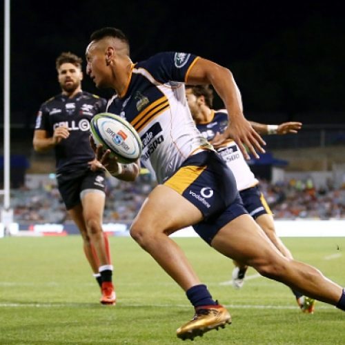 Brumbies punish disorganised Sharks