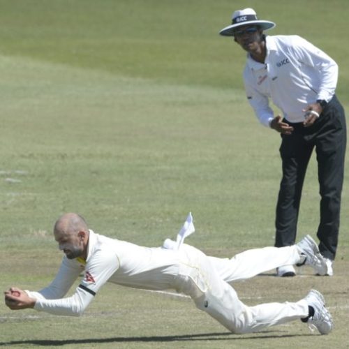 Lyon strikes as Proteas struggle