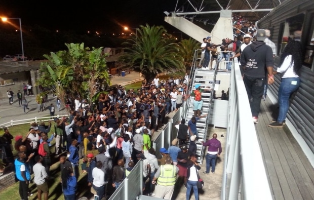 You are currently viewing Watch: Protesters stop Varsity Cup match