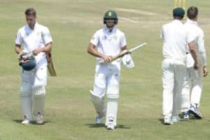 Read more about the article Proteas delay likely defeat in Durban