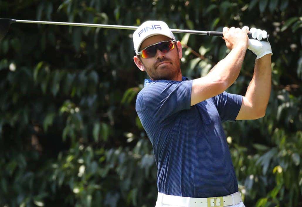 You are currently viewing Oosthuizen leads in Mexico